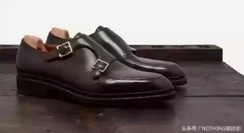 男士品牌皮鞋十大排名(十大高端商务男鞋)插图31