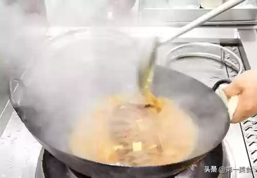 烧鱼如何不粘锅(酸小哥石锅酸菜鱼加盟费)插图10