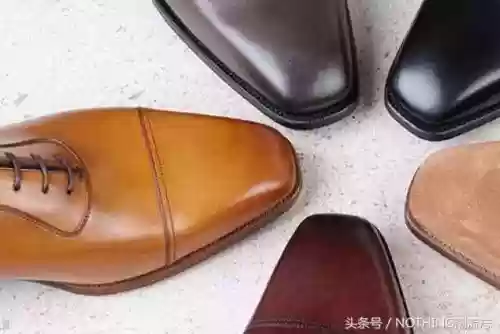 男士品牌皮鞋十大排名(十大高端商务男鞋)插图25